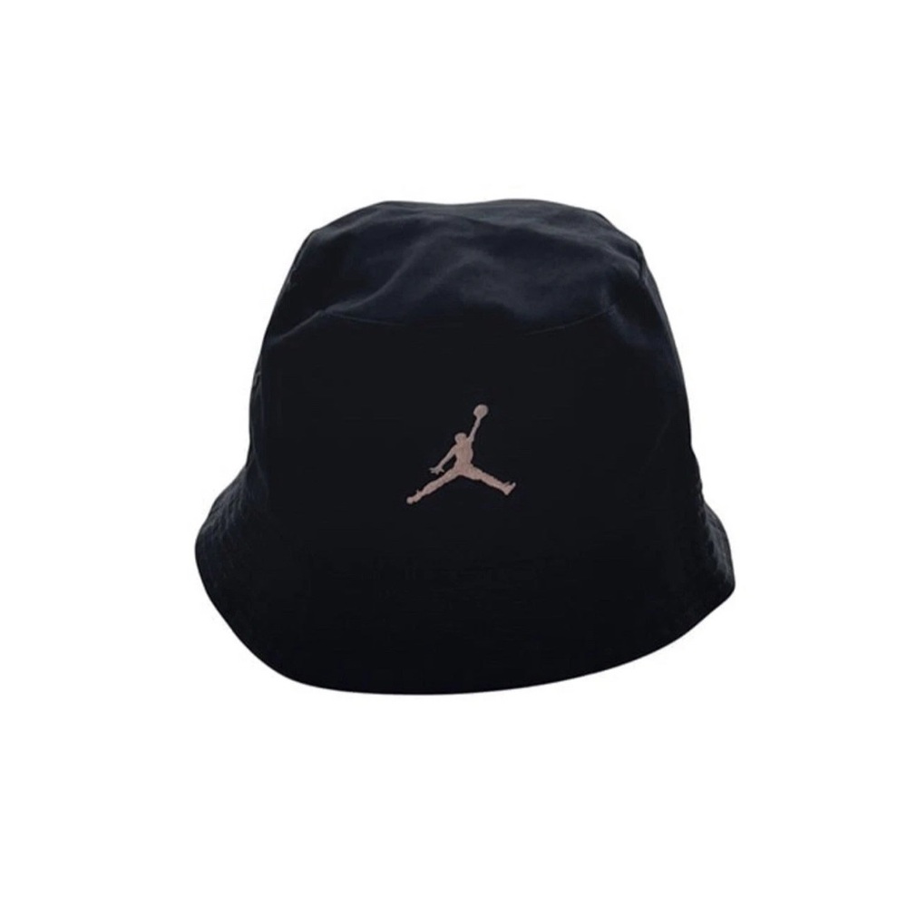 Nike Black Bucket Hat with Logo